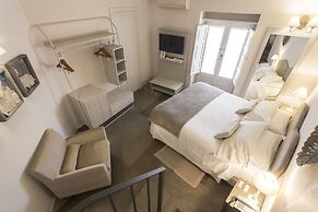 Locanda Don Serafino Historical Boutique Hotel