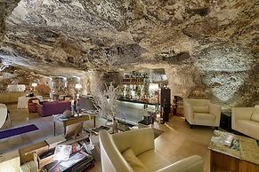 Locanda Don Serafino Historical Boutique Hotel