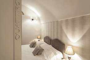 Locanda Don Serafino Historical Boutique Hotel