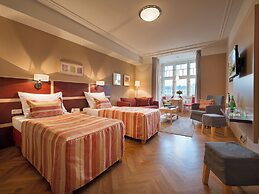EA Hotel Juliš
