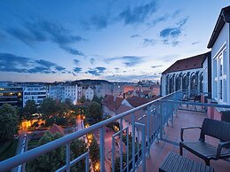 EA Hotel Juliš