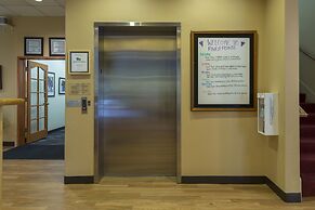 RiverPointe Napa Valley Resort