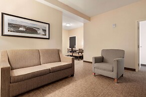 Wyndham Garden Niagara Falls Fallsview