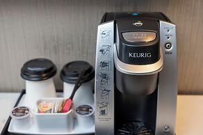 Hotel & Suites Le Dauphin Quebec