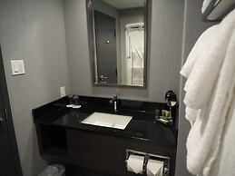 Hotel & Suites Le Dauphin Quebec