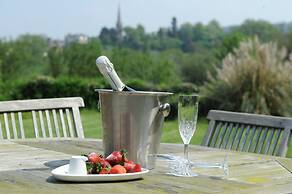 The Bridge House Boutique B&B