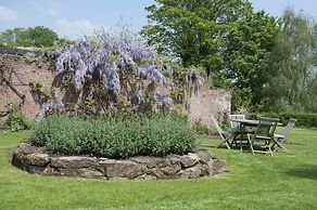 The Bridge House Boutique B&B