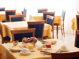 Hotel Touring Falconara Marittima