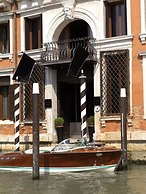Palazzo Barbarigo Sul Canal Grande