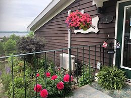 Braeside Country Inn