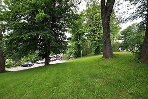 Braeside Country Inn