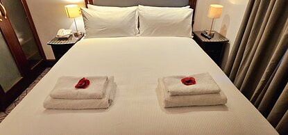 Hyde Park International