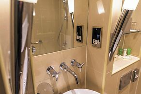 Hyde Park International