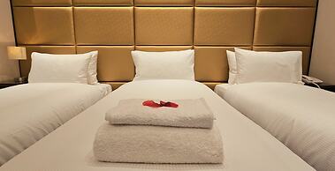 Hyde Park International