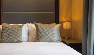 Hyde Park International