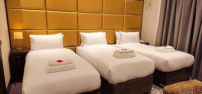 Hyde Park International