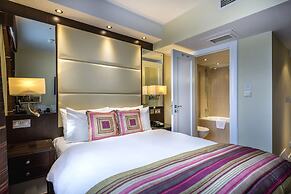 Grand Royale Hyde Park