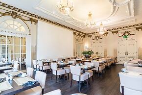 Grand Royale Hyde Park