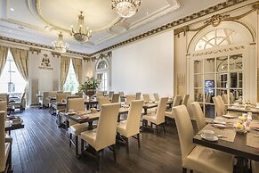 Grand Royale Hyde Park