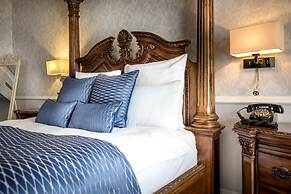 Grand Royale Hyde Park