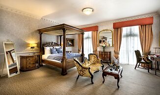 Grand Royale Hyde Park