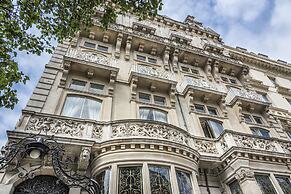 Grand Royale Hyde Park