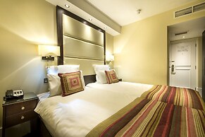 Grand Royale Hyde Park