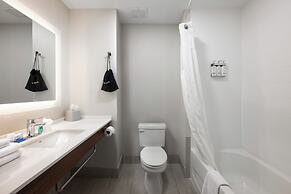 Holiday Inn Express Hotel & Suites Chattanooga-Hixson by IHG