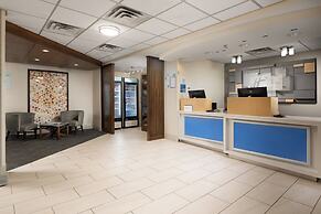 Holiday Inn Express Hotel & Suites Chattanooga-Hixson by IHG