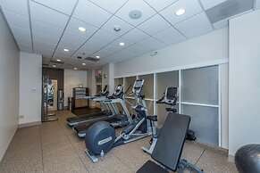 DoubleTree by Hilton North Charleston - Convention Center