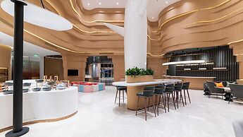 Holiday Inn Chongqing Guanyinqiao by IHG