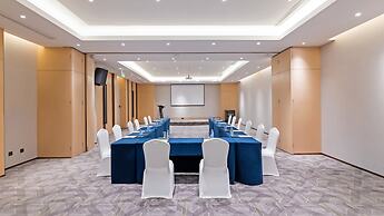 Holiday Inn Chongqing Guanyinqiao by IHG