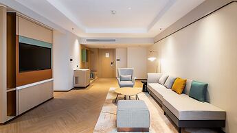 Holiday Inn Chongqing Guanyinqiao by IHG