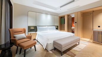 Holiday Inn Chongqing Guanyinqiao by IHG