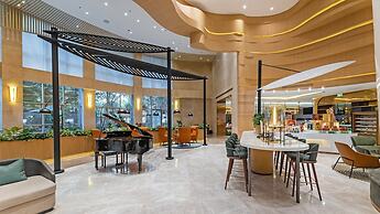 Holiday Inn Chongqing Guanyinqiao by IHG