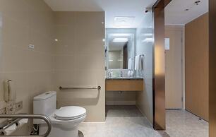 Holiday Inn Chongqing Guanyinqiao by IHG