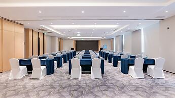 Holiday Inn Chongqing Guanyinqiao by IHG