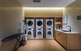 Holiday Inn Chongqing Guanyinqiao by IHG