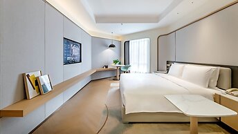 Holiday Inn Chongqing Guanyinqiao by IHG