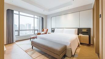 Holiday Inn Chongqing Guanyinqiao by IHG