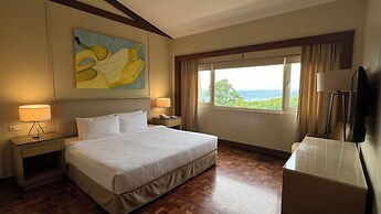 Taal Vista Hotel