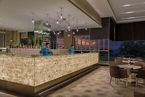 Taal Vista Hotel