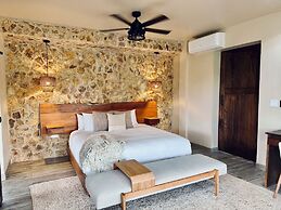 Hidden Valley Wilderness Lodge