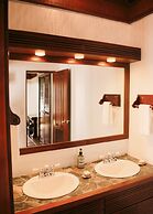 Hidden Valley Wilderness Lodge