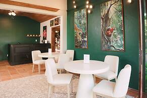 Hidden Valley Wilderness Lodge