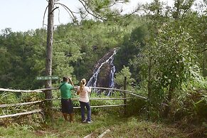 Hidden Valley Wilderness Lodge