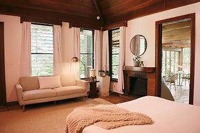 Hidden Valley Wilderness Lodge