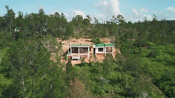 Hidden Valley Wilderness Lodge