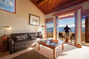 Fiordland Lodge
