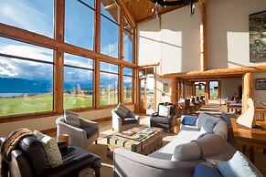 Fiordland Lodge